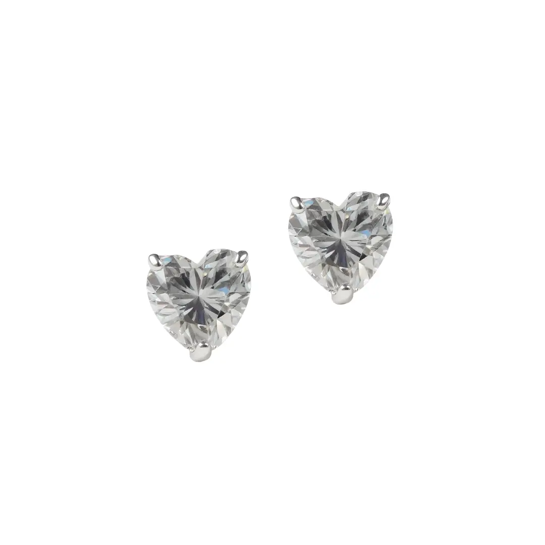 0.3 carat luxury earrings heart cut diamond moissanite
