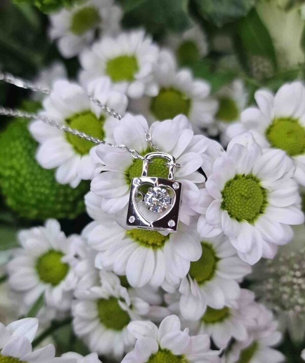 Cadenas de l'Amour – Image 2