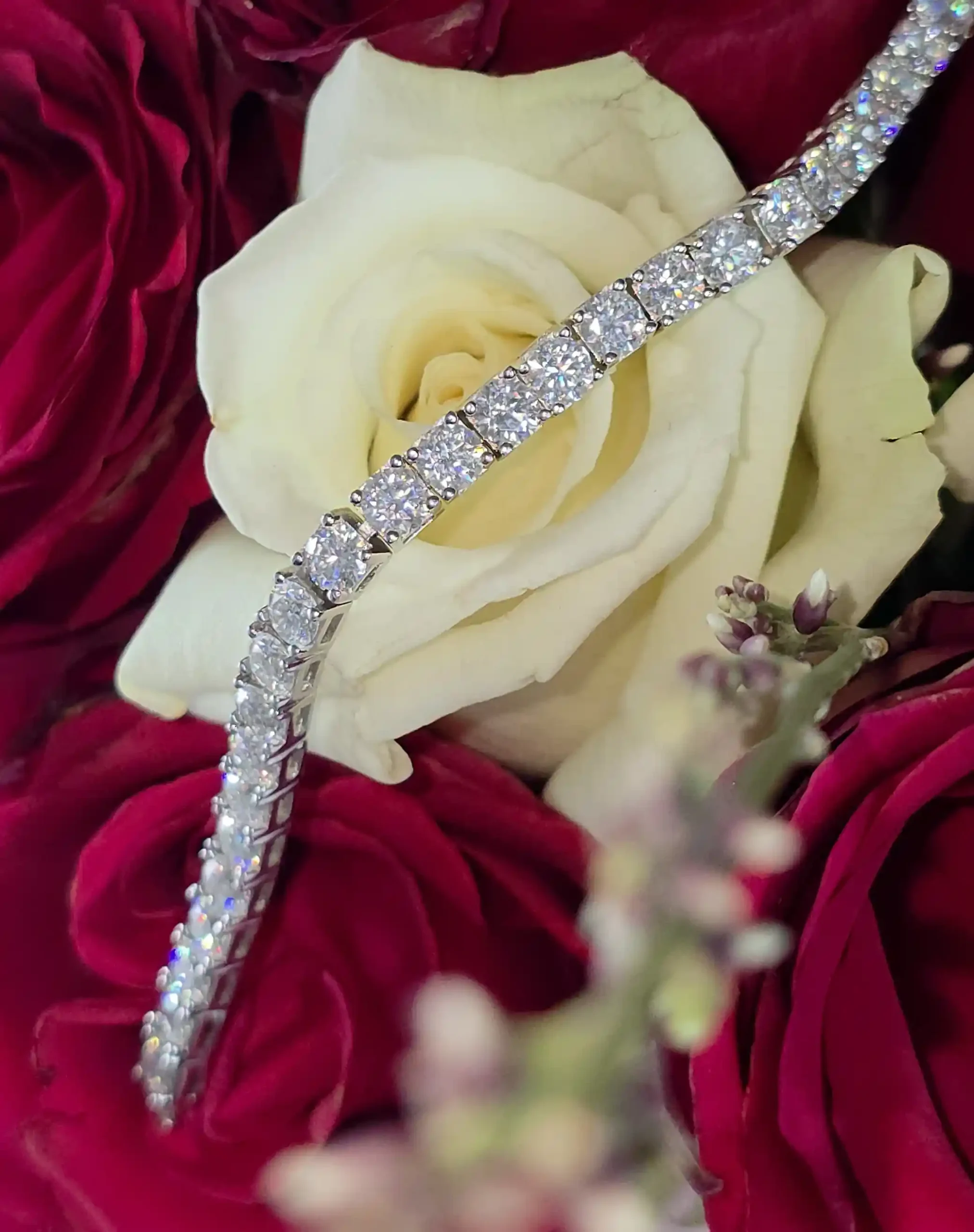 Diamond tennis bracelet