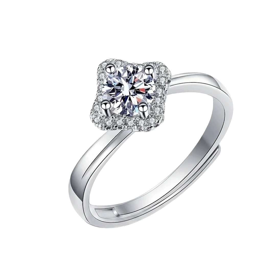 Luxury ring