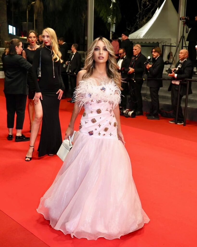 Red Carpet Boutique Eco Diamant