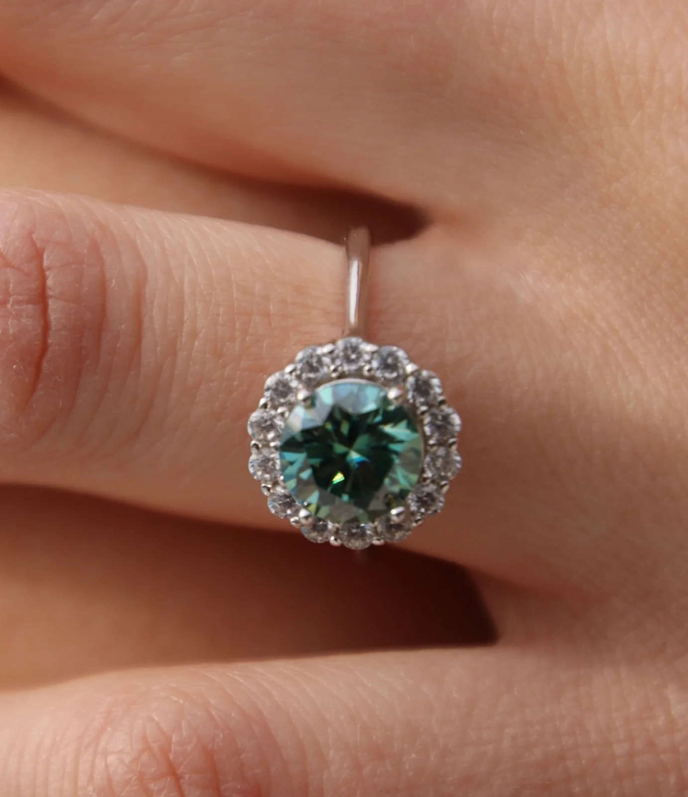 Green diamond ring