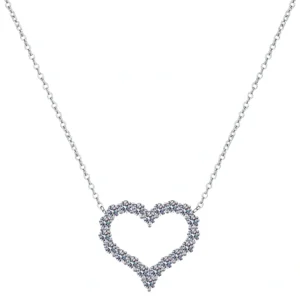 Luxury heart necklace diamond moissanite