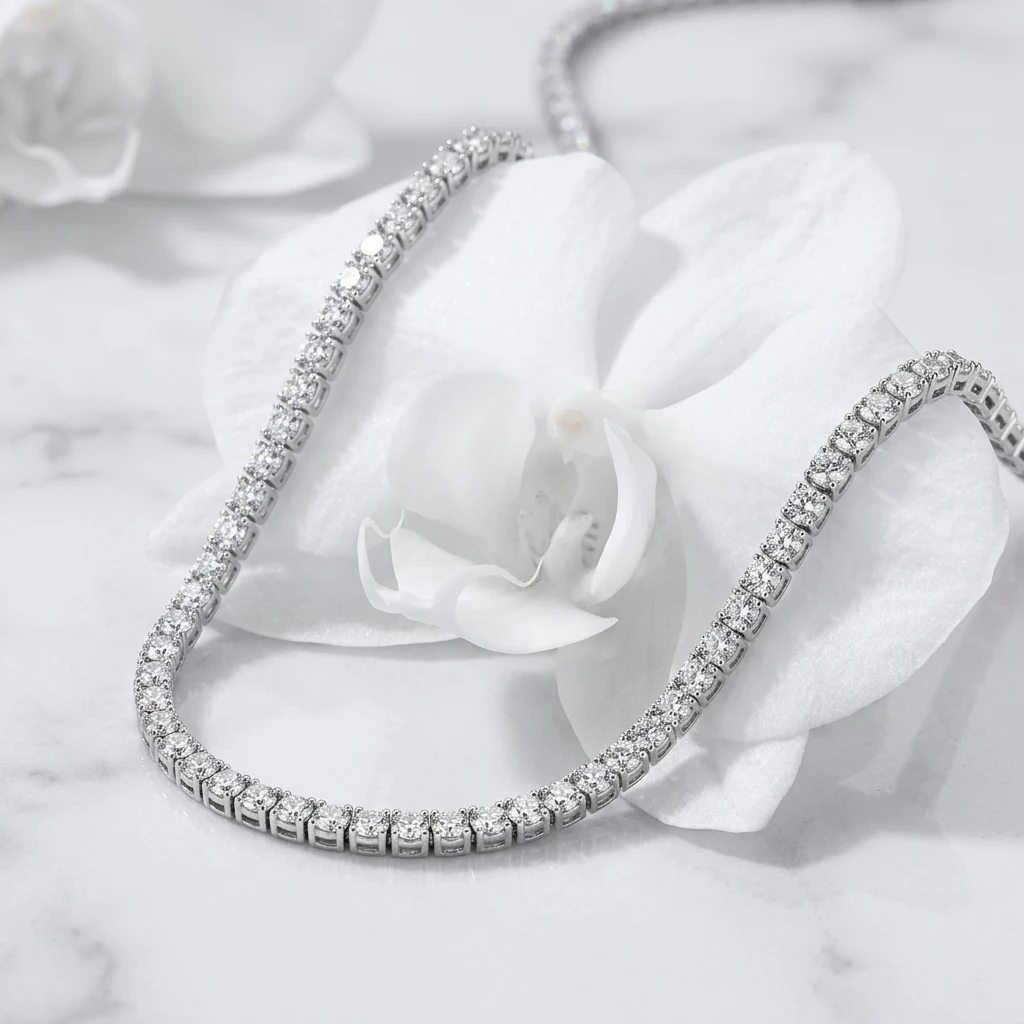 Luxury elegant tennis necklace