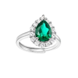 Luxury ring with lab emerald